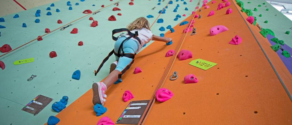 urban wall milano climbing factory corso arrampicata bambini e ragazzi rockspot nordovest